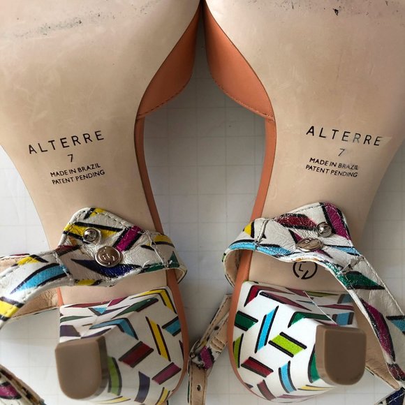 NWOB Alterre blush pink carnaval print interchangeable elsie strap heels mules - Picture 8 of 9
